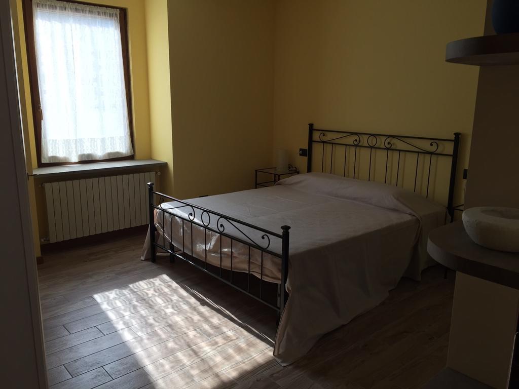 Appartamento Fino Brembilla Esterno foto